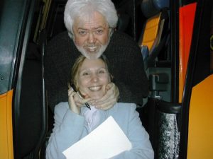 Paulineonbus.jpg